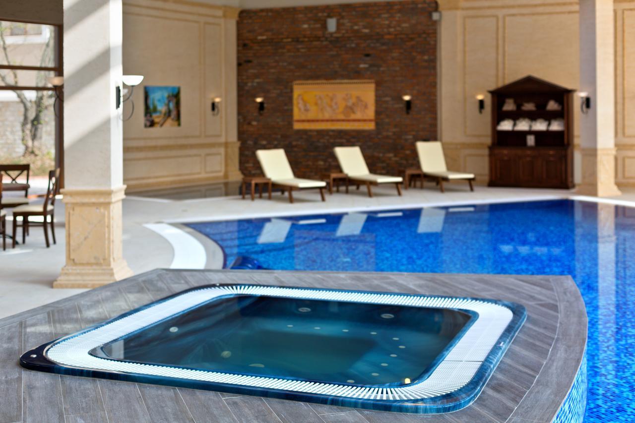 Midalidare Hotel & Spa Mogilovo Exteriör bild